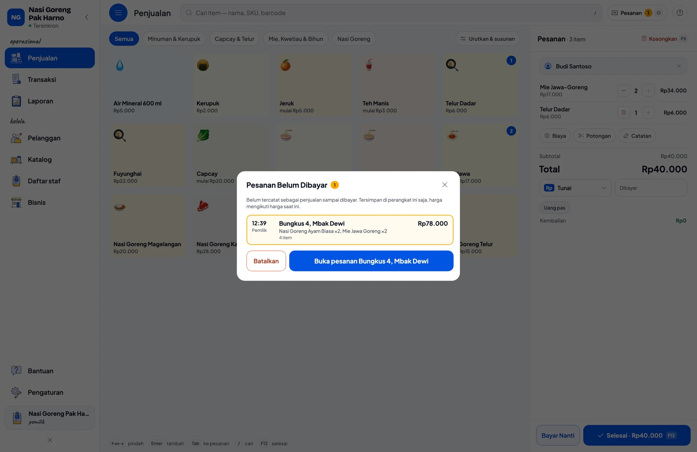 Daftar Pesanan Belum Dibayar dengan pesanan "Bungkus 4, Mbak Dewi" yang diambil jam 20.00